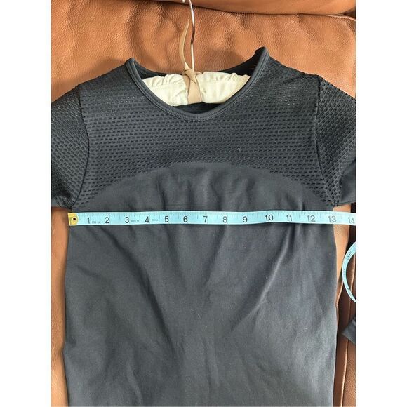 Fabletics Musetta Seamless Long-Sleeve Top - Picture 10 of 11